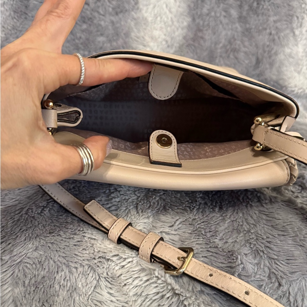Kate Spade Cream Crossbody Bag - Picture 11 of 13